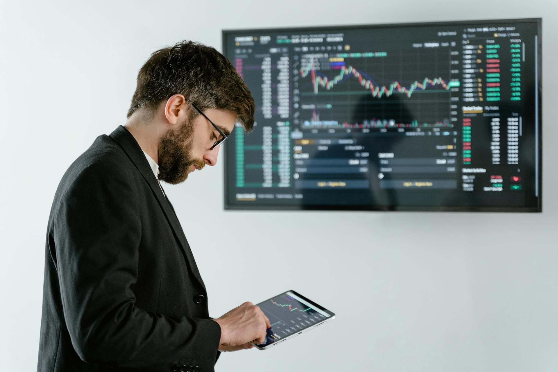 FinanceTaxNav